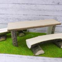 Miniatur  - Tisch und 2 Bänke für das Waldpicknick -   zum Basteln für den Feengarten oder Puppenhaus - SaBienchenshop Bild 1