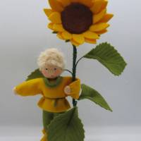Sonnenblume Junge - Blumenkind - Jahreszeitentisch - Waldorf Art Bild 6