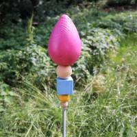 Gartenstecker Zapfen pink blau Holz handgefertigt Bild 3