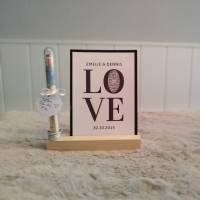 Geldgeschenk Hochzeit | QrCode Geschenkkarte inkl. Reagenzglas und Kartenständern | Verliebt Verlobt Verheiratet | LOVE Bild 6