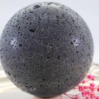 GROSSE Basaltlava Edelsteinkugel 90 mm, Duftkugel, Meditation und Heilsteine, glänzende Kugel, Wunderbarer Kristall Bild 4