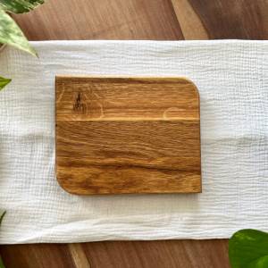 Kleines Holzbrettchen [20x16] Brettchen mit abgerundeten Ecken | Holzuntersetzer aus Eiche | Vesperbrett Bild 6