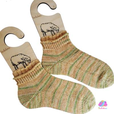 Kurzschaft-Socken, Größe 36/37, aus Sockenwolle mit Baumwolle, handgefärbt, Farbe: Kiwi