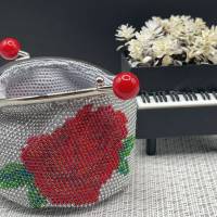 Tasche Geldbörse Perlentasche gehäkelt mit kleinen Miyuki Glasperlen Bild 6