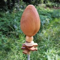 Gartenstecker Zapfen natur pur Holz handgefertigt Bild 2