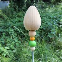 Gartenstecker Zapfen grüne Perle Holz handgefertigt Bild 3
