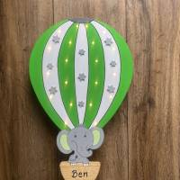Ballon Wandlampe, Elefant im Heißluftallon,Wandlampe,Kinderlampe, Personalisiert Bild 1