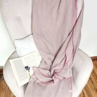 Dünne Musselindecke "Träumschön". Ultra leichte Schlafdecke / Bettdecke für Zuhause, den Garten und die Reise. Bild 2