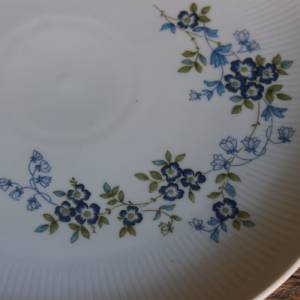 Kuchenplatte Servierteller Kuchenteller blaues Blumendekor Kahla Porzellan 50er 60er Jahre DDR GDR Bild 2