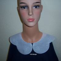 Kragen aus Plauener Spitze, 2teilig, weiß, feiner Spitzenkragen für Blusen, Shirts, Pullis, Blätter gestickt, Batist Bild 1