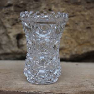 Miniatur Vase facettiertes Pressglas Brockwitz oder Walther Glas Vintage 30er 40er Jahre Bild 2