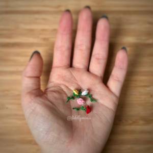 Gehäkelte Mini Rose im Glasflakon - Einzigartiges Geschenk zur Hochzeit, zum Valentinstag oder Geburtstag Bild 6