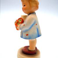 Hummel / Goebel Figur - Advent Kerzenhalter Mädchen mit Blumenstrauß (TMK3) Bild 2