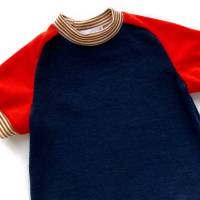 T-Shirt, Kaschmir Merinowolle, Größe 86, dunkelblau rot, kurzärmlig, Upcycling, Oberteil, Raglanshirt, Trikot für Kinder Bild 4