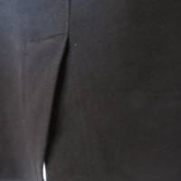 Schwarzer Damenrock mit schönen Details, für die Größe 52/54. Bild 7