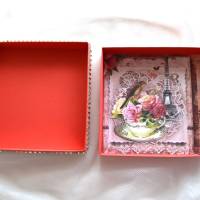 Geschenkbox mit Deckel rot-gold mit Herzmotiv (Nr. 1) Bild 2