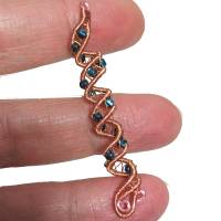 Funkelnde Haarperle petrol blau handgewebt bronze rosa handmade Haarschmuck gothic wirework handgemacht Bild 1