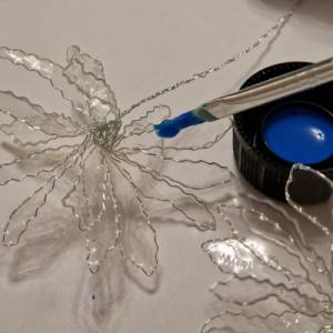 Fine Art Design blaue Drahtblume 10cm Stil Dip Art Blume DIY Hochzeit Cottagecore Hochzeit Ohrringe DIY florale Accessoi Bild 3