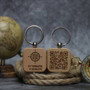 Schlüsselanhänger personalisiert mit Deinen GPS-Koordinaten und QR-Code  Anhänger personalisiert  persönliches Geschenk Bild 6