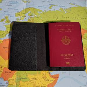 Etui für Reisepass personalisiert Mappe für Reisepass mit Initialen Urlaub Bild 5