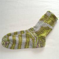 Einzelpaar handgestrickte Socken, Gr. 44/45, Herrenstrümpfe in grau, braun, senf und natur, Herrensocken, Strümpfe Bild 2