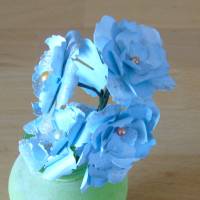 Papierblumen – hellblaue Blütenstaude mit silbernen Akzenten // Dekoration // Geschenk // Papierblüten Bild 2