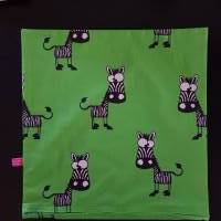 grüner Kissenbezug mit Reißverschlus, Design Zebras, 40x40 cm, Unikat Bild 2