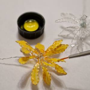sommerliche gelbe Drahtblume, DIY Karten Geburtstagskarten, besondere Anlässe maker kreativ handmade Bild 4