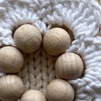 gehäkelte Taschenbaumler aus 100% Baumwolle mit sieben Holzperlen Bild 3