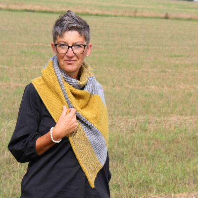 Anleitung: "Metropolis" Tuch stricken zum Einkuscheln