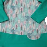 Kapuzenkleid Mädchenkleid Langarmkleid Größe 110 - Wald pastell Bild 4