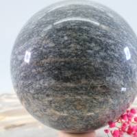 Große LUZERNER GNEIS Edelsteinkugel, 100 mm, Meditation und Heilsteine, glänzende Kugel, Wunderbarer Kristall Bild 2