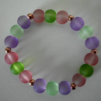 Perlenarmband für Kinder elastisch Metallspacer perlen rosegold und gefrosteten Glasperlen bunt