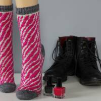 Anleitung: Kurt - Socken mit Zebra oder Tiger Muster stricken Bild 2