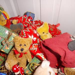 Schlitten Weihnachtsschlitten Rentiere Teddybär Wichtel Adventdeko Weihnachtsdeko Bild 4