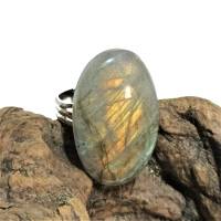 Cooler Ring mit 32 x 20 mm großem Labradorit Stein khaki pastell oval schimmernd Geschenk für ihn und sie Bild 1