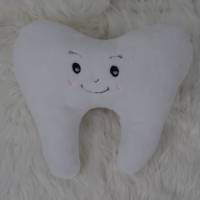 Zahnfee-Kissen kuschelig weich, einer kleinen Tasche auf der Rückseite, individuell und personalisiert Bild 3