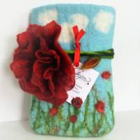 Handgefertigtes Etui mit abnehmbarer roter Blüte aus Wolle und Seide Bild 1