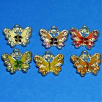 Anhänger, Schmetterling, kleiner Kettenanhänger aus Metall mit Emaille und Glassteinchen, Farbwahl, Schmuckanhänger Bild 1