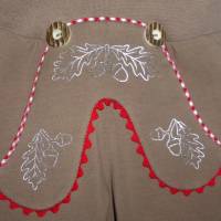 Pumphose im Lederhosenstyle, trachtige Jerseyhose mit rotem Karopaspel Bild 5