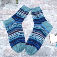 Handgestrickte Socken in blau grau mit hübschem Muster Größe 38/39 Bild 1