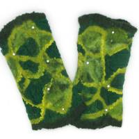 Armstulpen grün aus Wolle und Seide, Größe M, Pulswärmer für den Winter, Manschetten zum Aufpeppen der Kleidung, Stulpen Bild 2