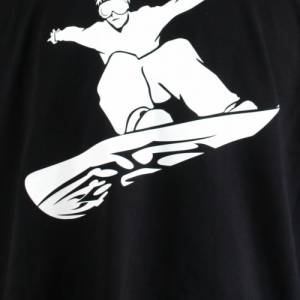 Herren T-Shirt Motiv Snowboarder schwarzes Shirt für Männer Bild 2