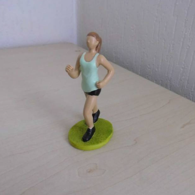 Figur Sportlerin - Joggerin - Läuferin - Marathon   für die Deko oder Geldgeschenke basteln