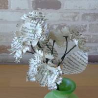 Papierblumen - Kornblumenstrauß aus Buchseiten // Papierblüten // Buchdeko Bild 2