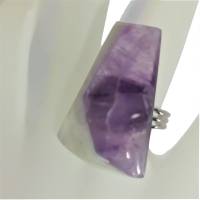 Ring verstellbar mit großem Amethyst lila pastell Lavendel weiß handgemacht Amethystring Bild 3