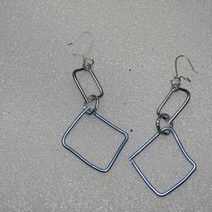 Himmelblaue & Silberne Quadrat-Ohrhänger - Filigranes Design mit Diamantschliff-Akzent, Handgefertigt mit Liebe für jede Bild 2