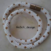 Häkelkette, gehäkelte Perlenkette * Ein kleines Gespritztes * creme, rauchtopas Bild 1