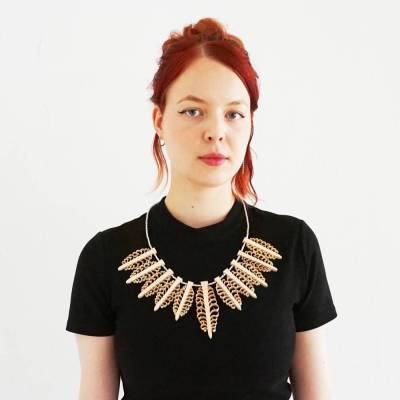 UNIKAT Halskette mit Spanbäumen und handgeknüpften Band, Erzgebirgisches Kunsthandwerk