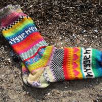 Bunte Socken hygge Gr. 37/38 - gestrickte Socken in nordischen Fair Isle Mustern Bild 2